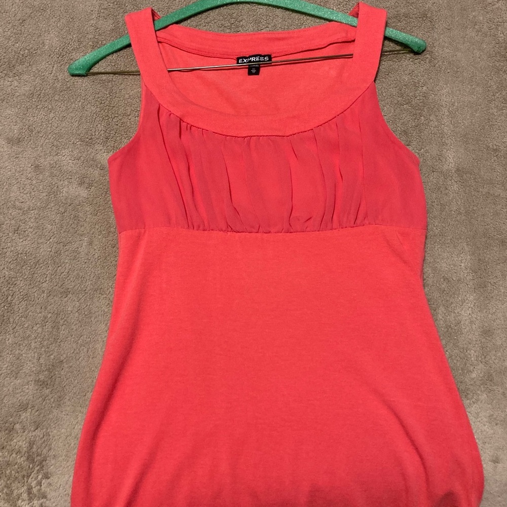 Sleeves pink top. Extra small. Express